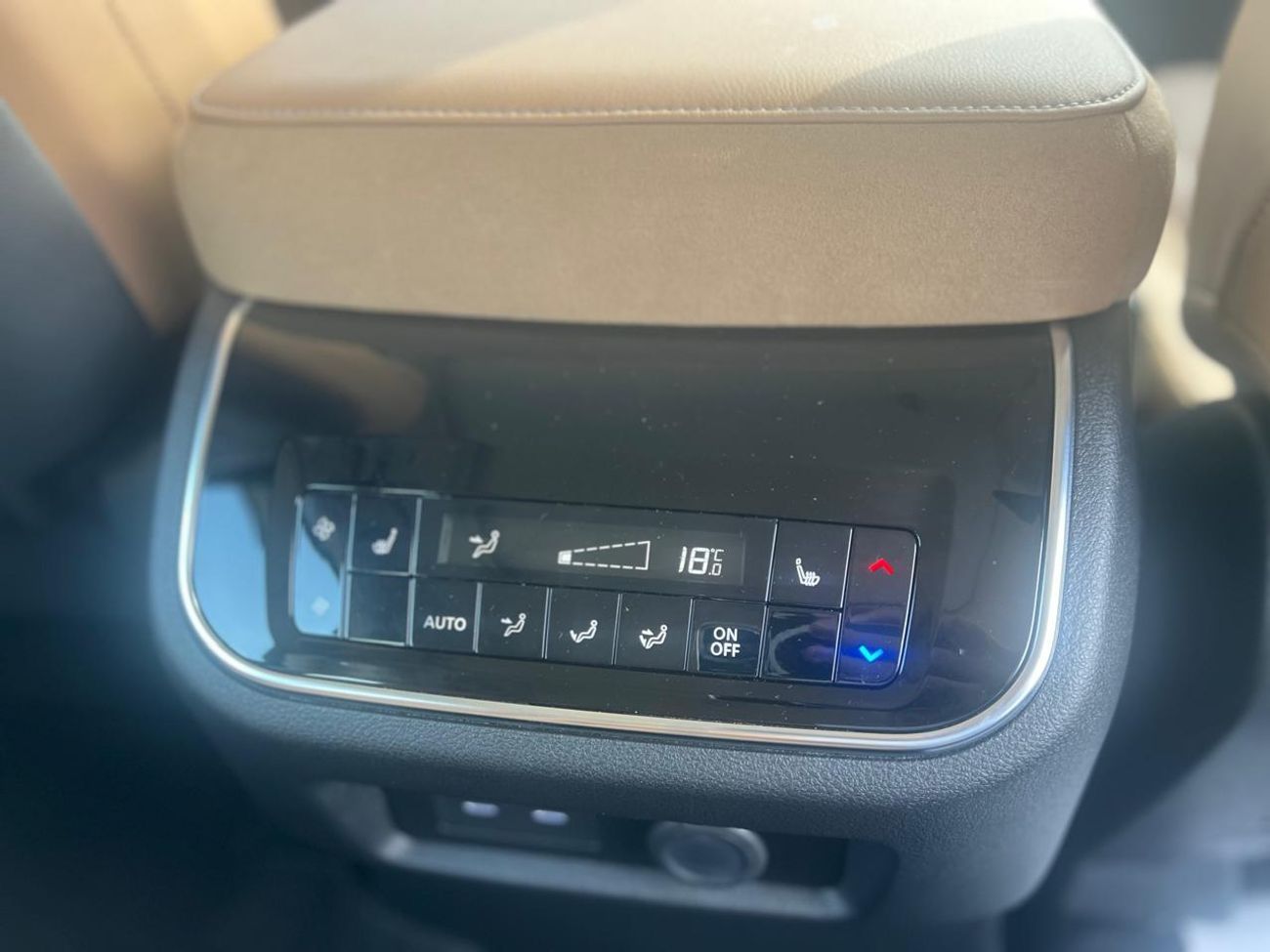 Infiniti QX80 Sensory 3.5L