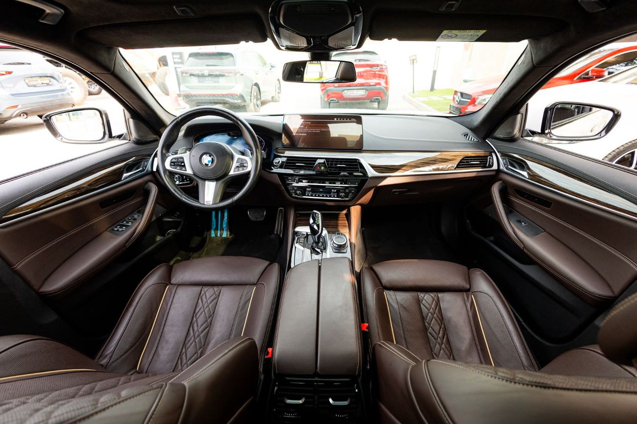 بي أم دبليو 540i M Sport 3.0L