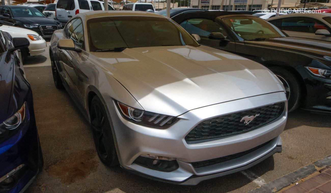 فورد موستانج Ecoboost