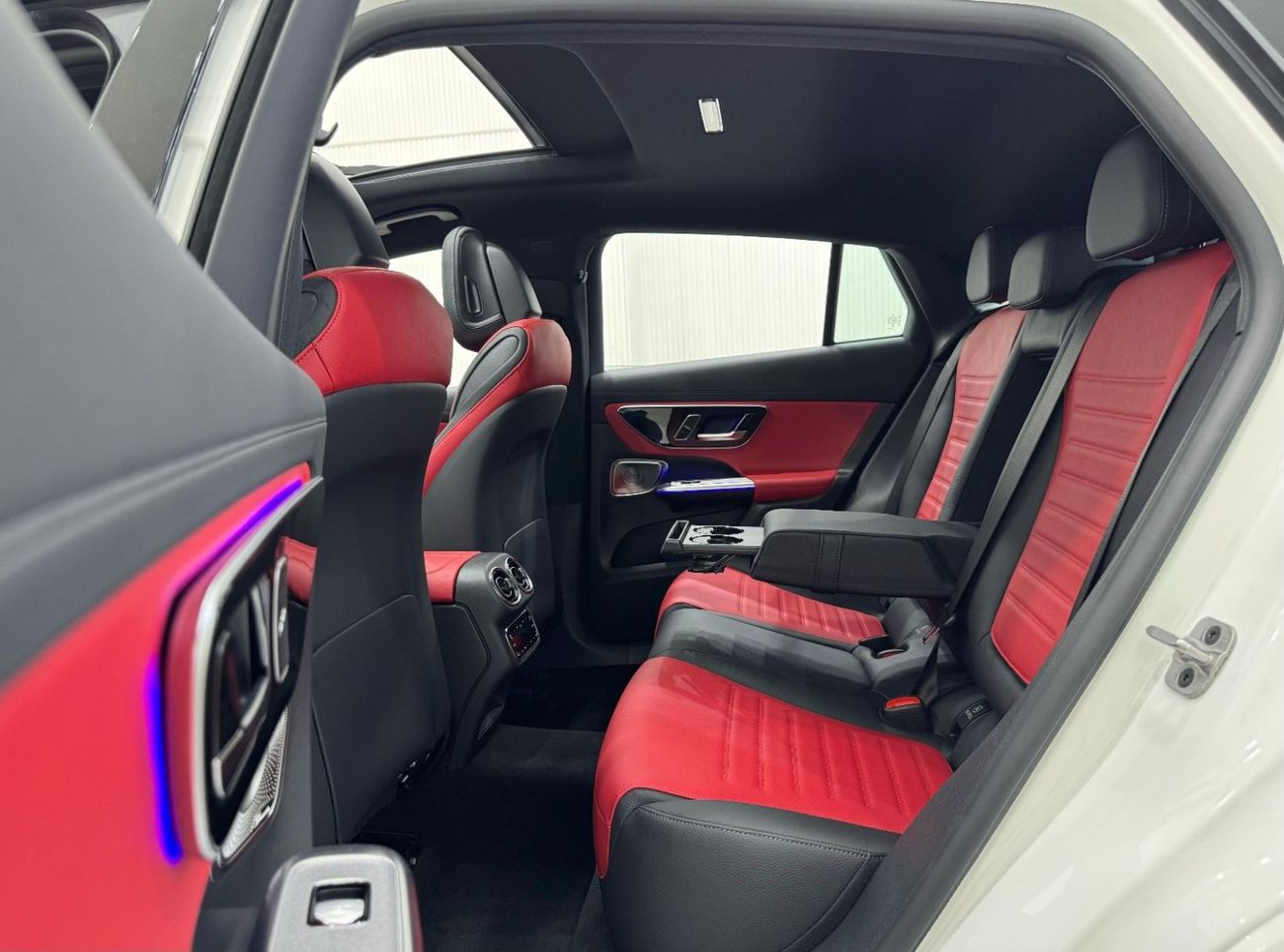 Mercedes-Benz GLC 200 4Matic  *Brand New* 2025 Mercedes Benz GLC200 AMG 4MATIC Coupe, 5 Years Mercedes Warranty + Service 