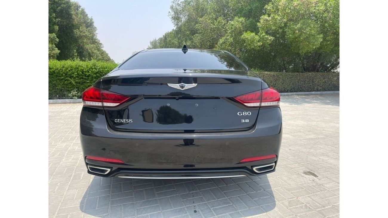 Genesis G80 Royal