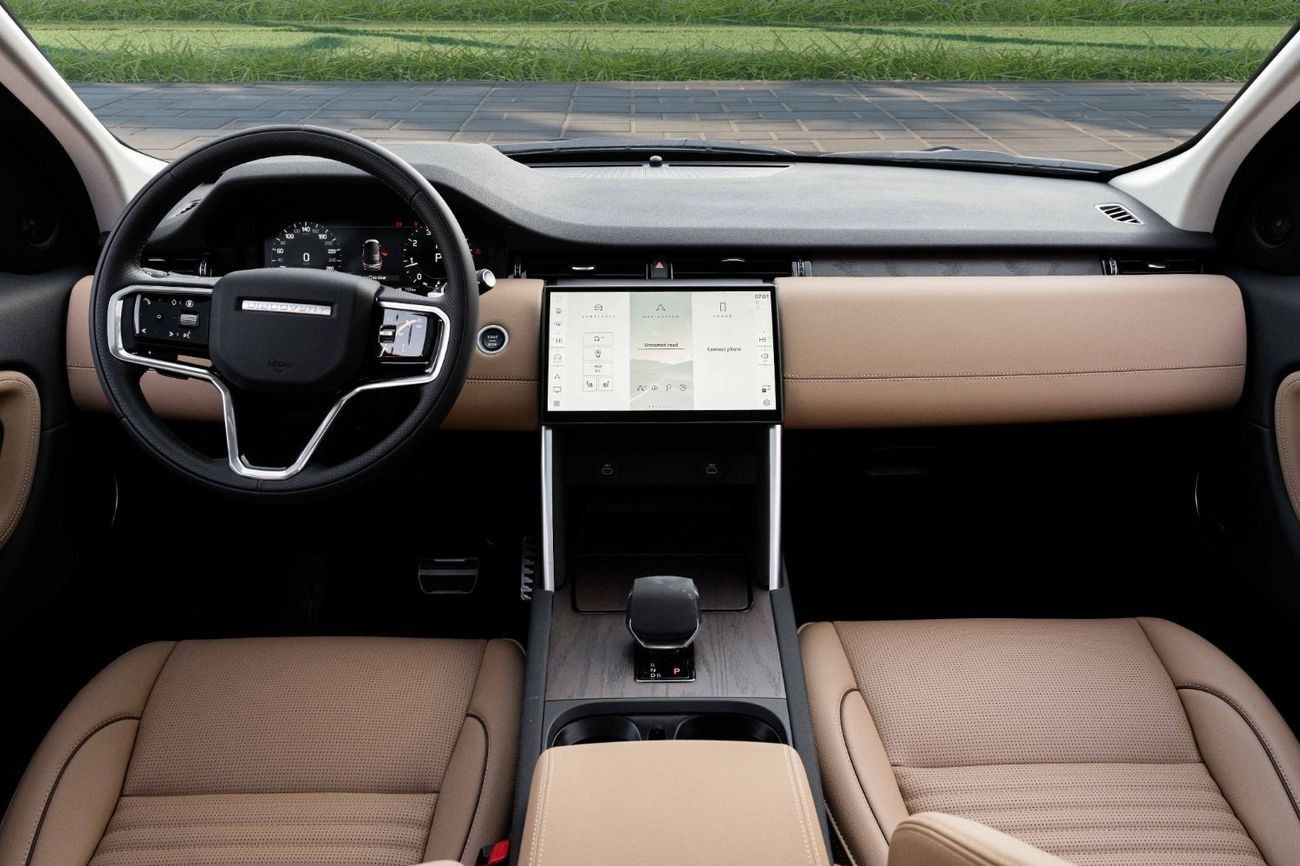 لاند روفر دسكفري سبورت 3,525 P.M  | 0% Downpayment | R-Dynamic SE P250!