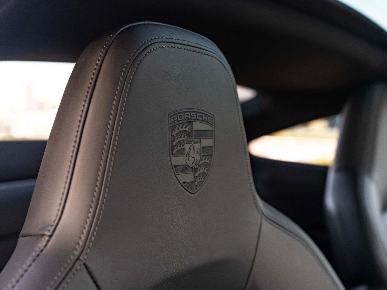 Porsche 911 Carrera 4GTS 3.0L (475 HP) Coupe