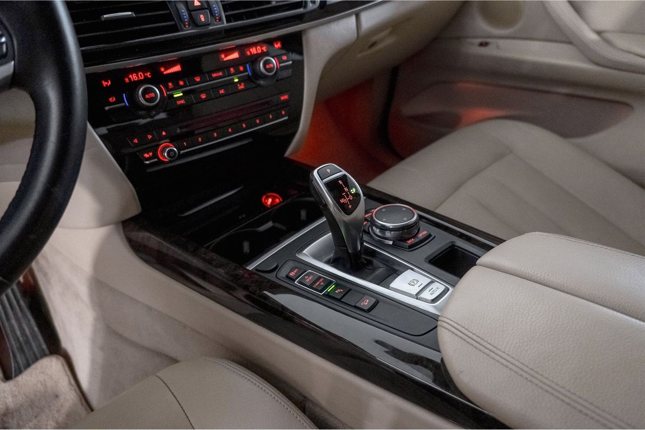 BMW X5 35i Exclusive 3.0L (5 Seater)