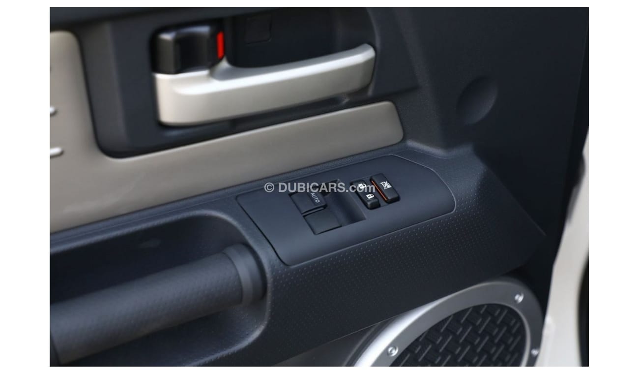 Toyota FJ Cruiser 2023 Toyota FJ Cruiser 4.0 with JBL Petrol - White inside Black | Export Only