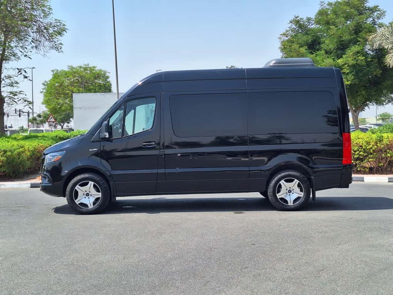 Mercedes Benz Sprinter 2023 MERCEDES BENZ SPRINTER VIP LUXURY
