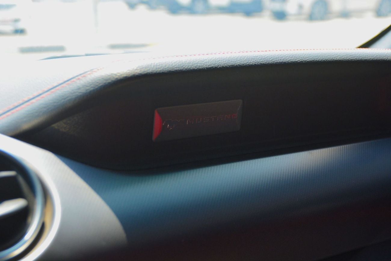 Ford Mustang GT PREMIUM