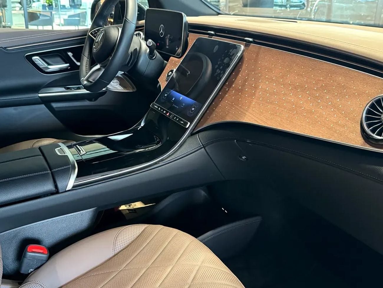 مرسيدس بنز 350 Ramadan Special: 4,000/- PM | 350 4M SUV | GCC - EMC 5 years Warranty