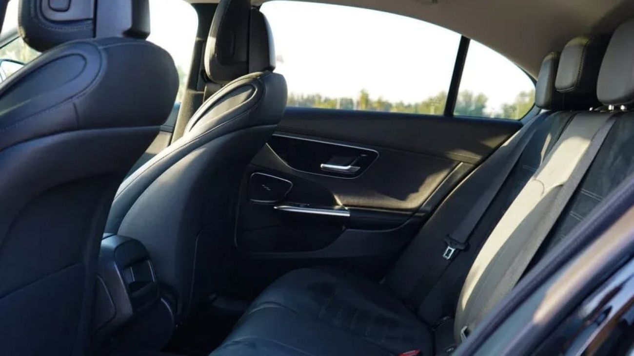 مرسيدس بنز C 200 بريميوم MERCEDES C200