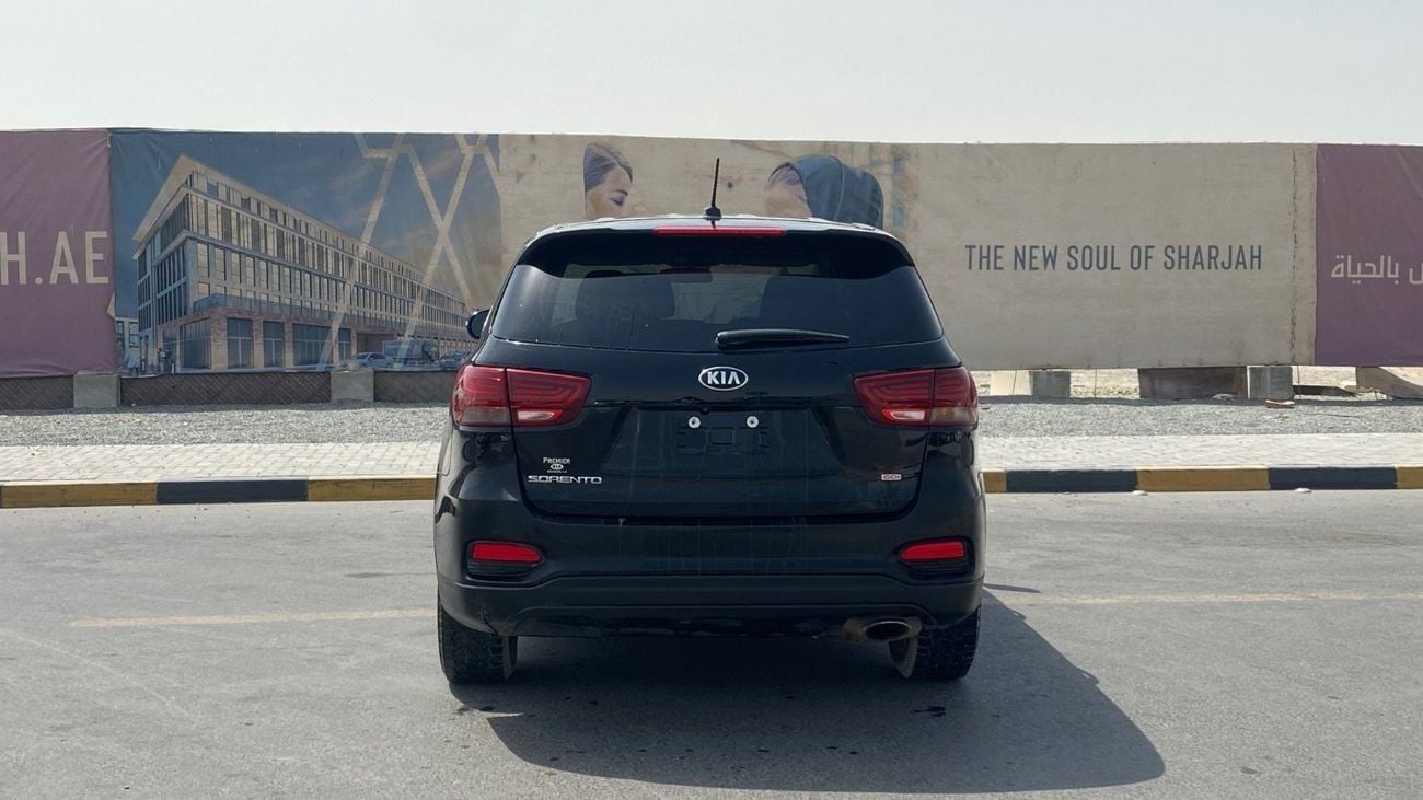 Kia Sorento Base 2.4L FWD
