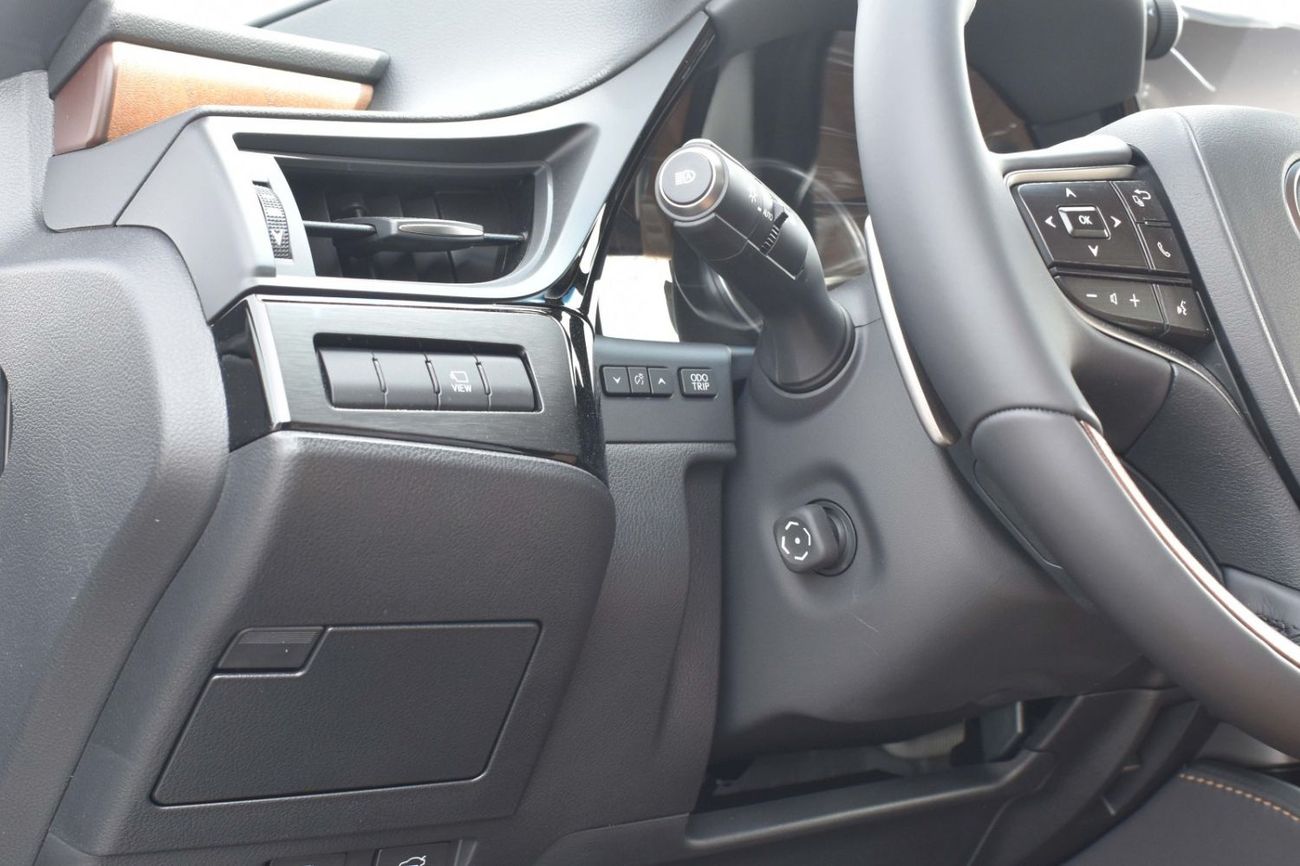 Lexus ES300h Lexus ES300H 2.5L, FWD, Automatic-2025