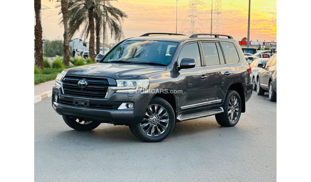 Toyota Land Cruiser Toyota Land Cruiser sahara top of the range