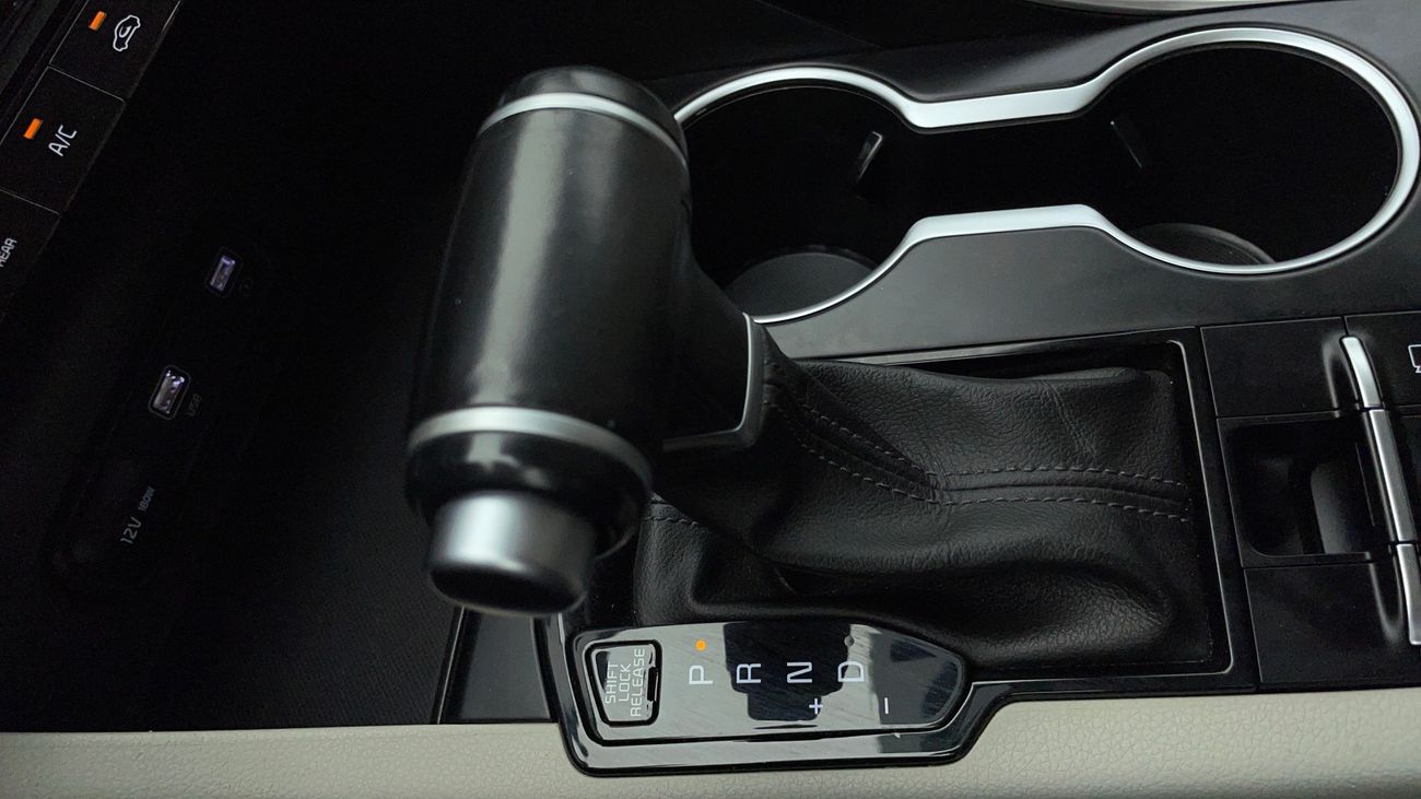 كيا K5 EX 2.5 | بدون دفعة مقدمة | اختبار القيادة في المنزل