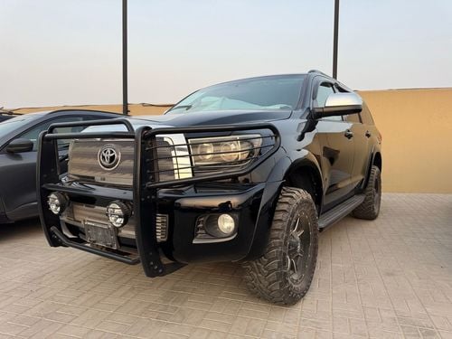 Toyota Sequoia TOYOTA SEQUOIA 5D4W Year - 2008 Mileage - 38030 km Engine - 5700 cc Color - Black Price: 75000 AED