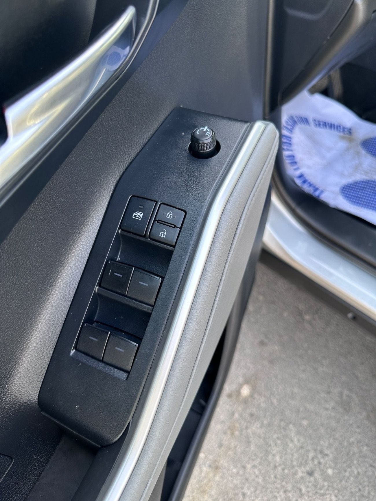 تويوتا هايلاندر Highlander xle Hybrid 4x4 Full option