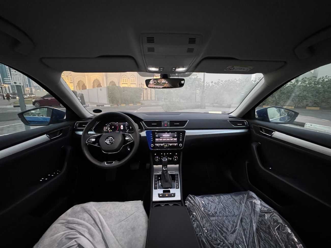 Skoda Superb Ambition 1.4L Skoda Superb 2024 Ambition – NEW | GCC Specs 0 KM | Under Warranty 1623 Monthly