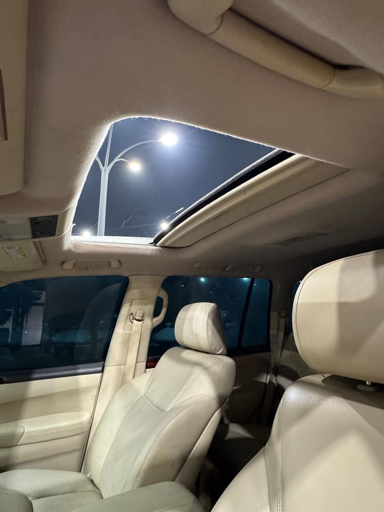 Lexus LX570 Platinum 5.7L