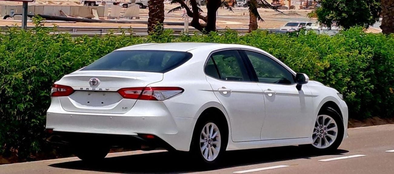 Toyota Camry LE 2020 2.5L GCC (1080/-MONTHLY)