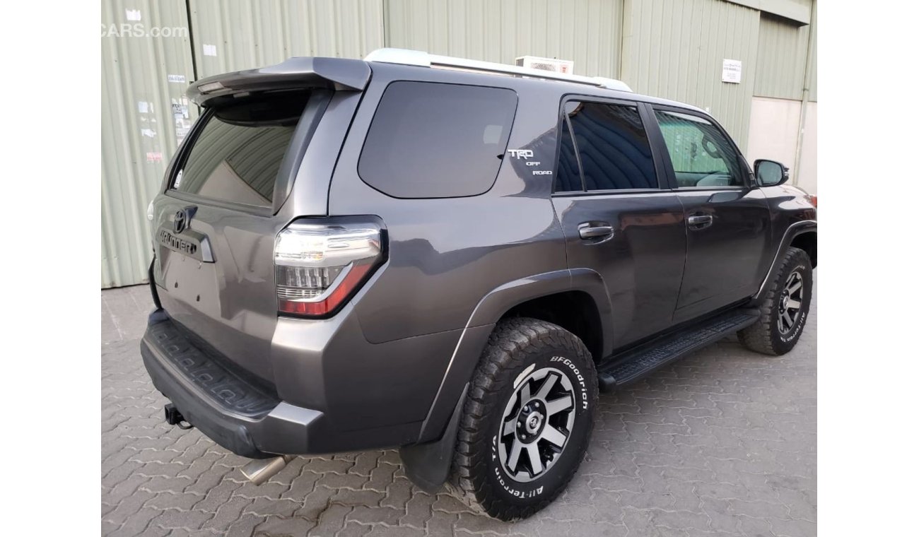 تويوتا 4Runner TRD very Clean Top car