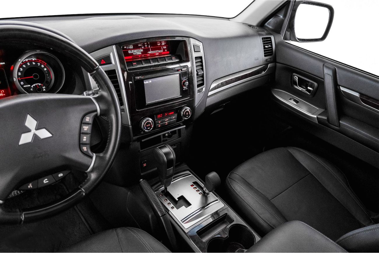 ميتسوبيشي باجيرو GLS 3.8L