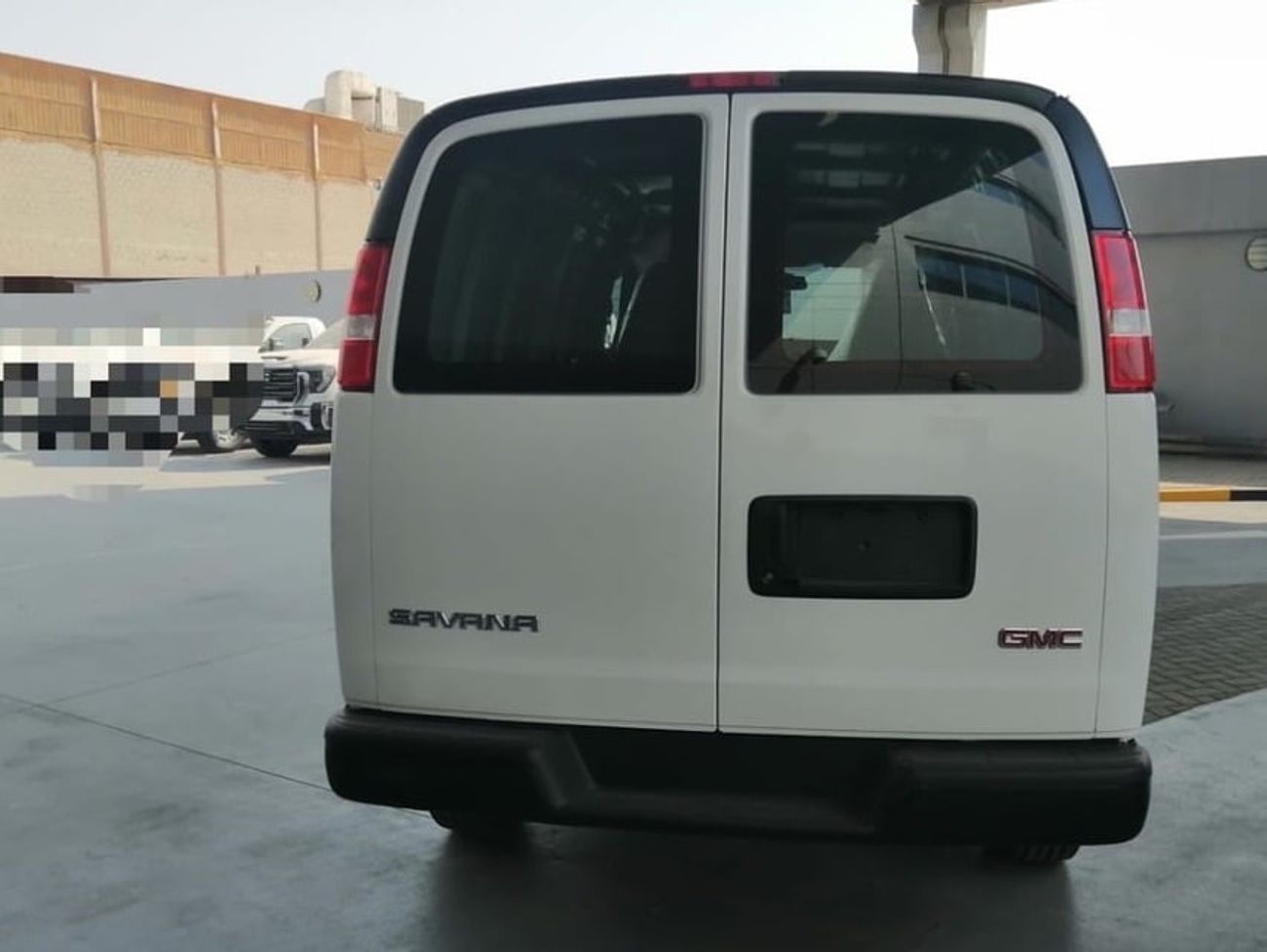 جي أم سي سافانا GMC Savana Van Long Wheel