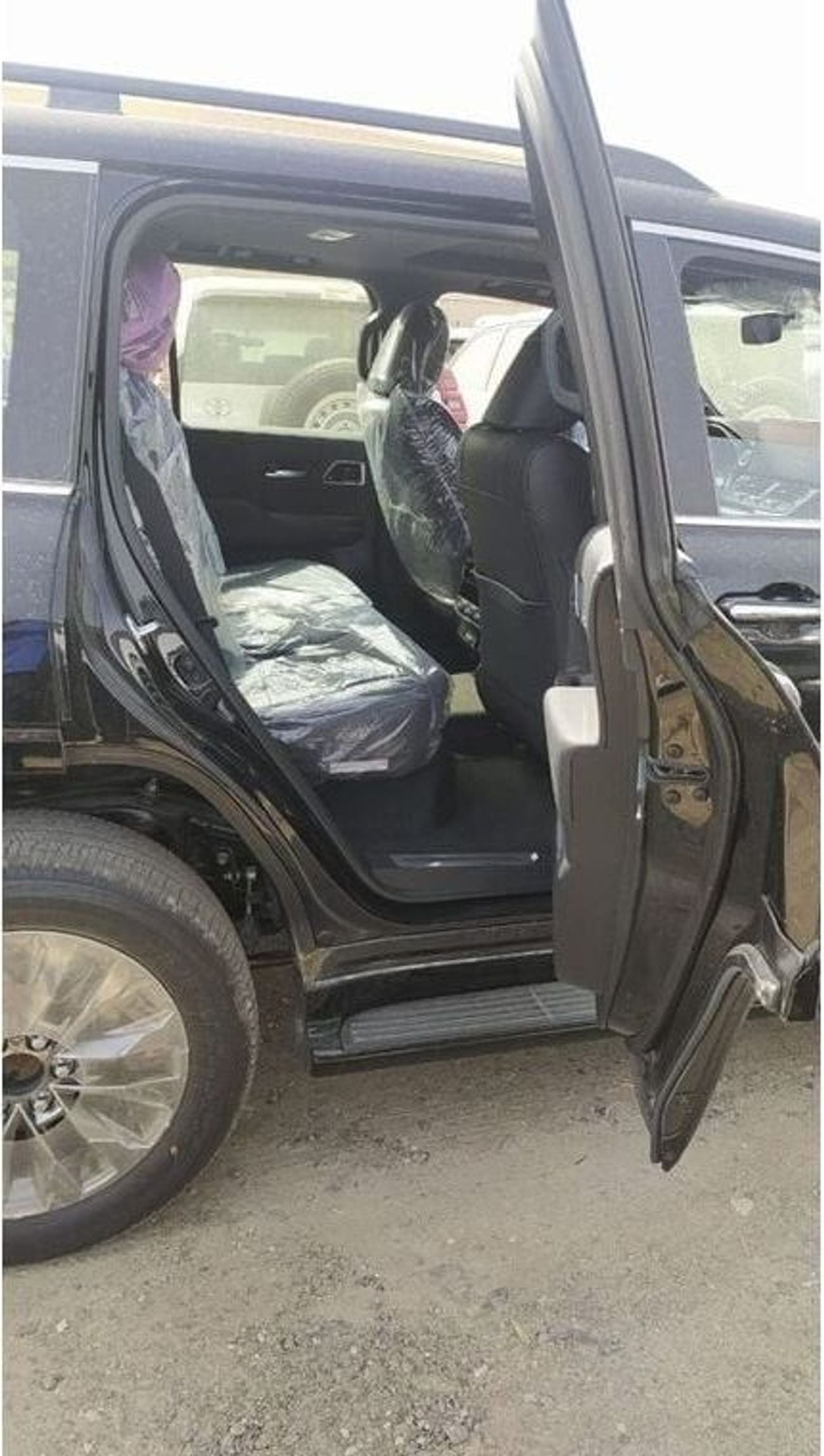 تويوتا لاند كروزر VXR VX 3.3L TOYOTA LC300 VX+ 3.3L TWIN TURBO DIESEL