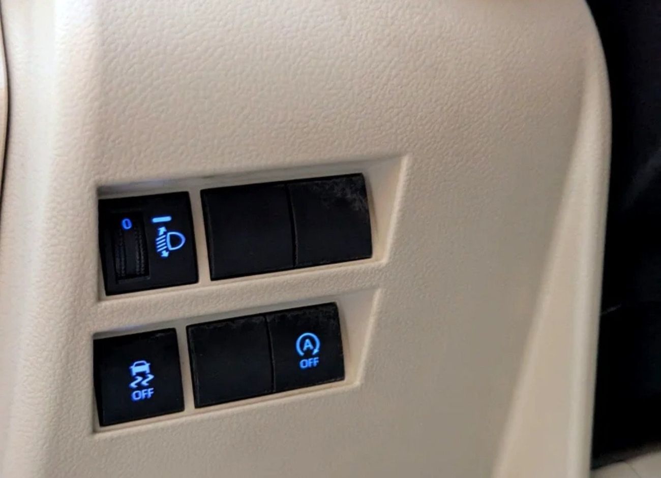 Toyota Land Cruiser 2022 Model GXR Twin Turbo Diesel Engine Full Option