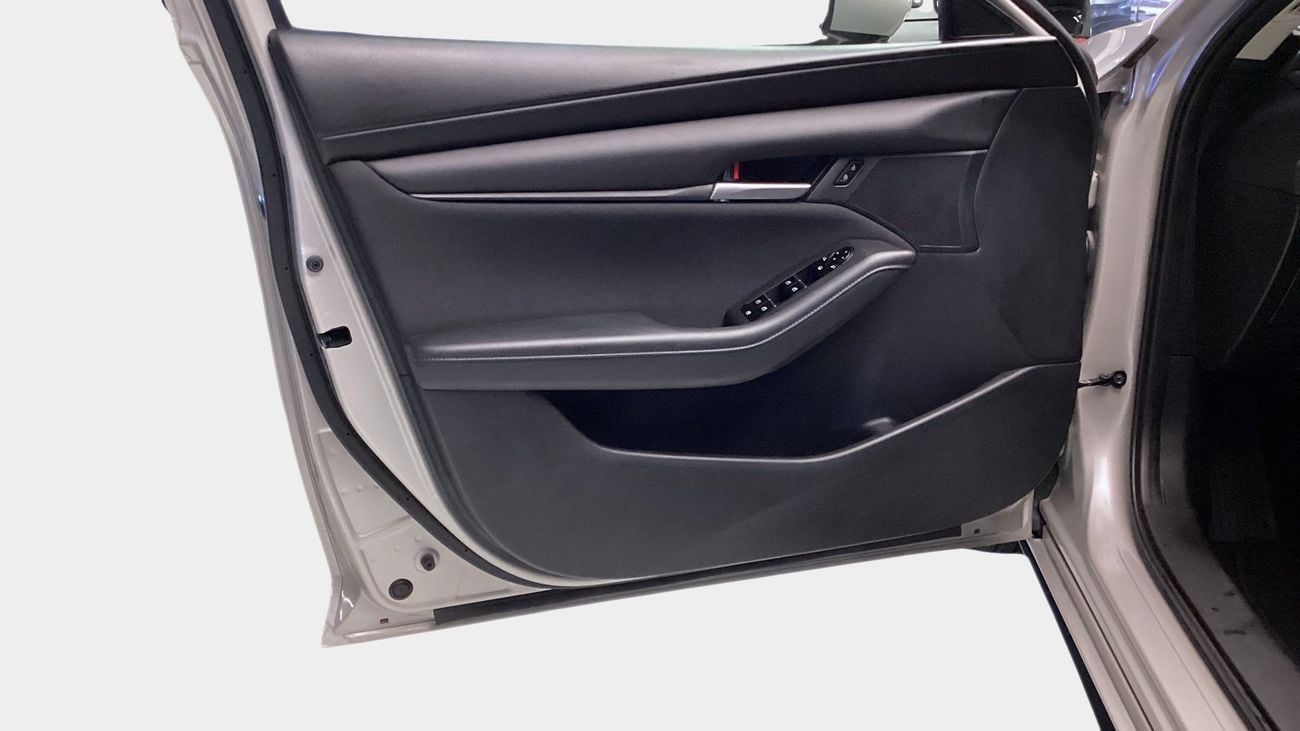 مازدا 3 Select | شامل الضمان | 0 ﺪﻔﻋﺓ ﺃﻮﻟﻯ