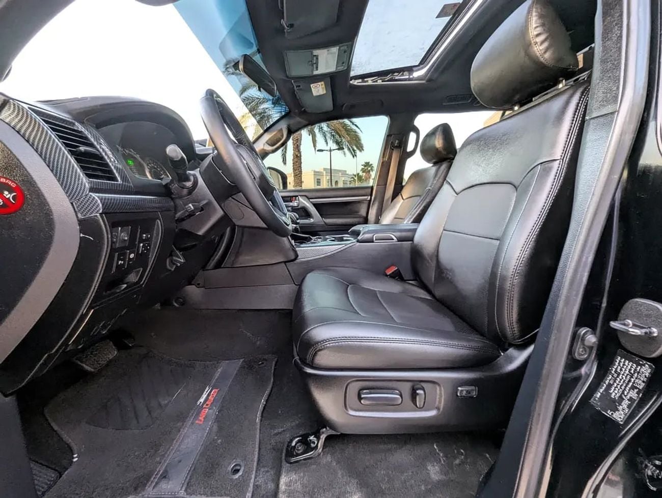 تويوتا لاند كروزر GXR Facelifted With Interior and Exterior | GCC Specs | V6 Engine