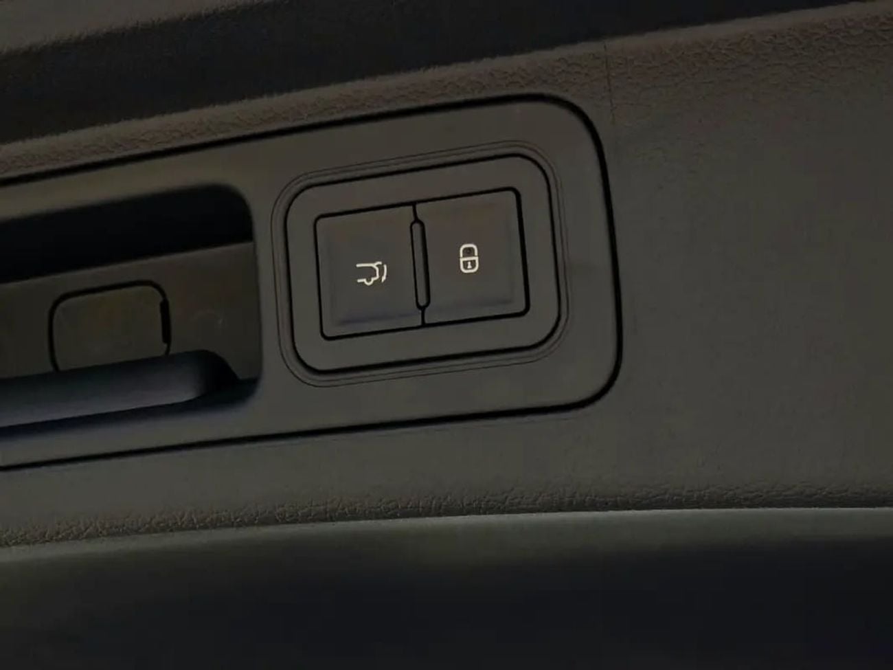 BYD Song Plus PREMIUM Luxury PHEV 1.5 GCC Specs - Export Only