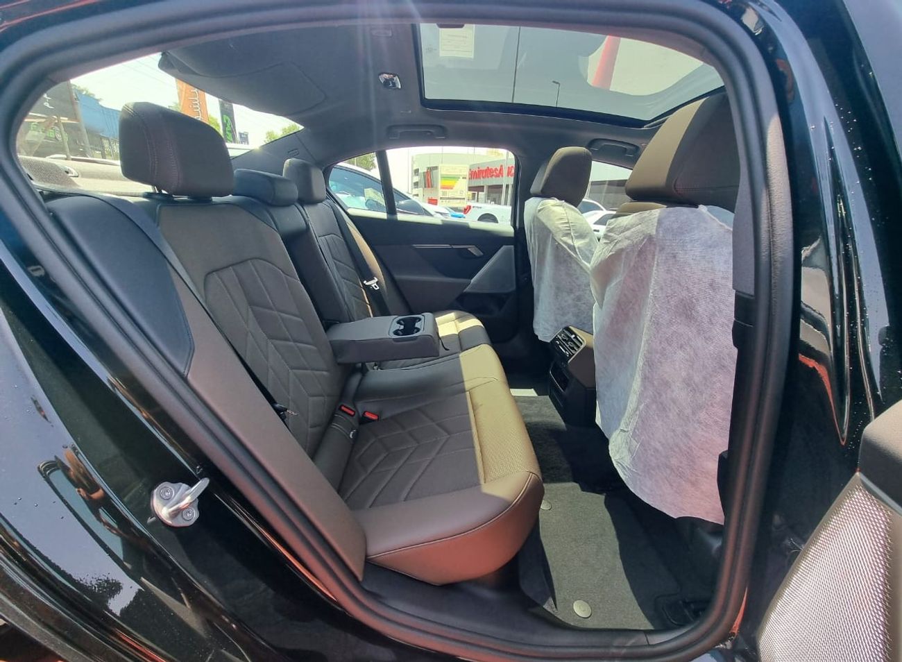 BMW 520i i Warranty & Service 2024 GCC