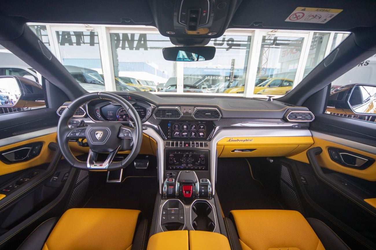 Lamborghini Urus STD 4.0T V8