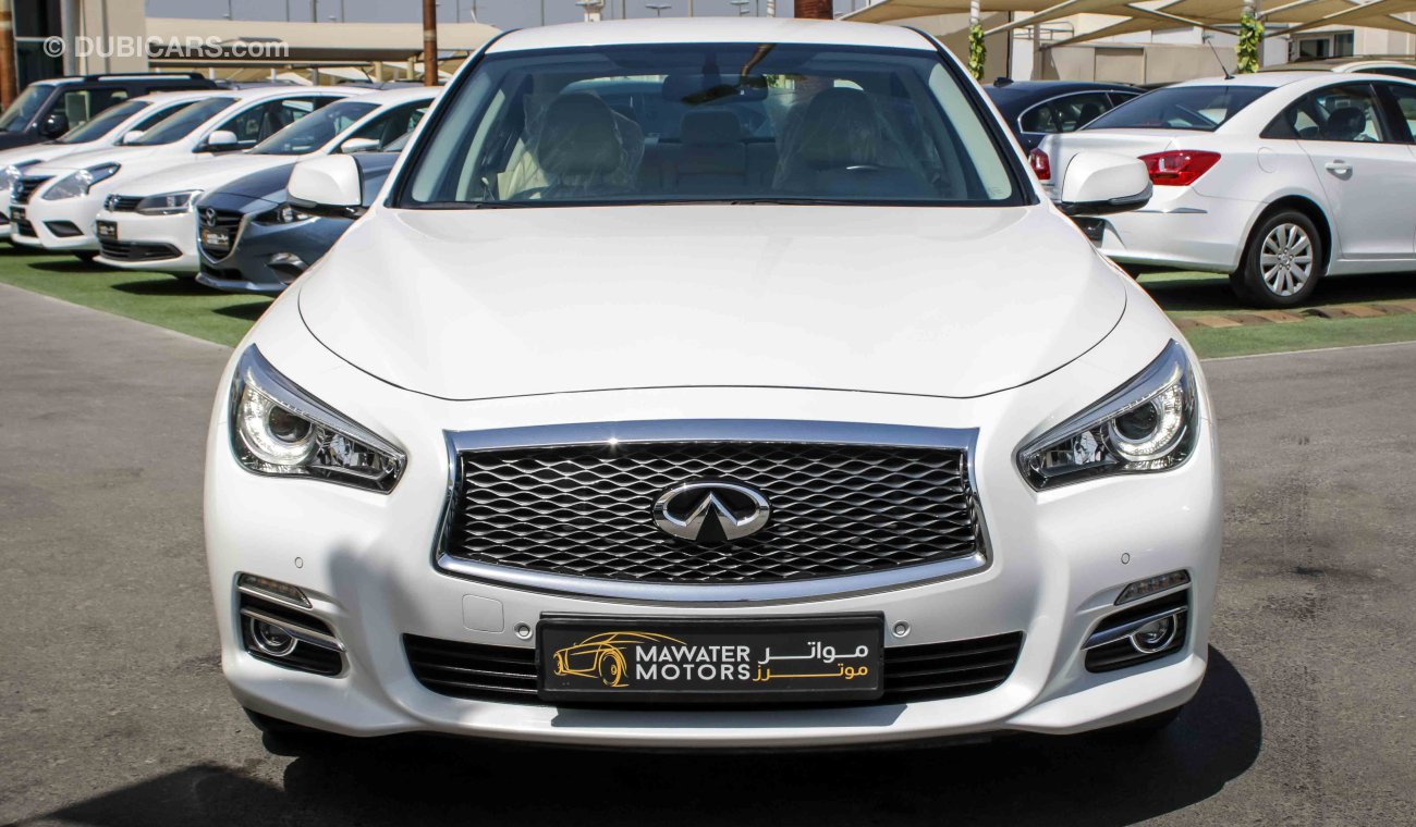 Infiniti Q50 2.0t