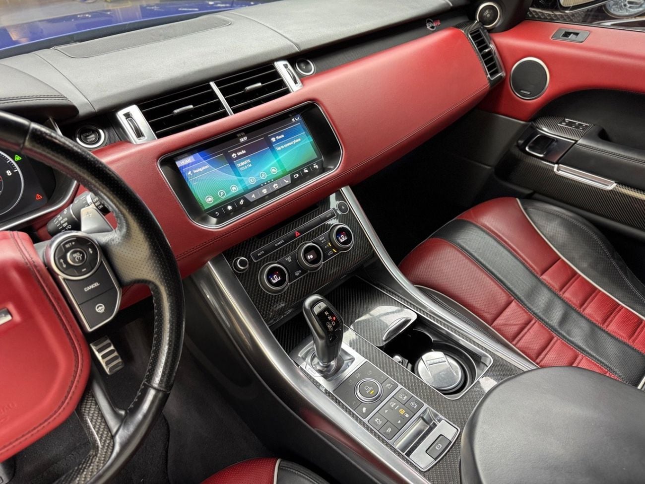 Land Rover Range Rover Sport SVR Carbon Edition 5.0L