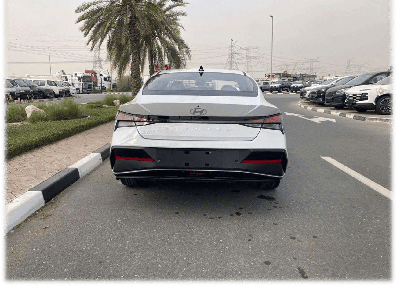 Hyundai Elantra HYUNDA ELENTRA 1.5L MY2025