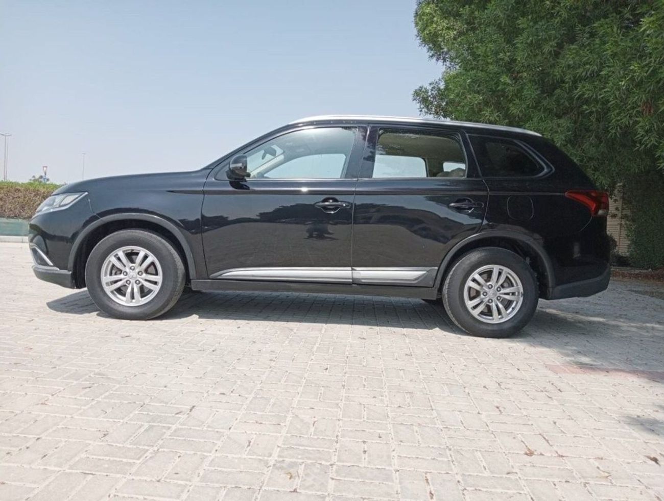 ميتسوبيشي آوتلاندر GLX هاي