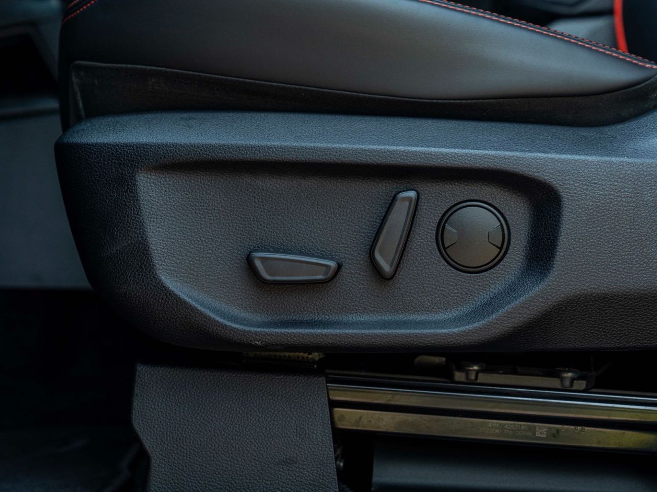 Ford Ranger Raptor AED 3,617 PM • RANGER RAPTOR • ONLY 15,000 KM’S • OFFICIAL FORD WARRANTY AND SERVICE PLAN UNTIL 2028