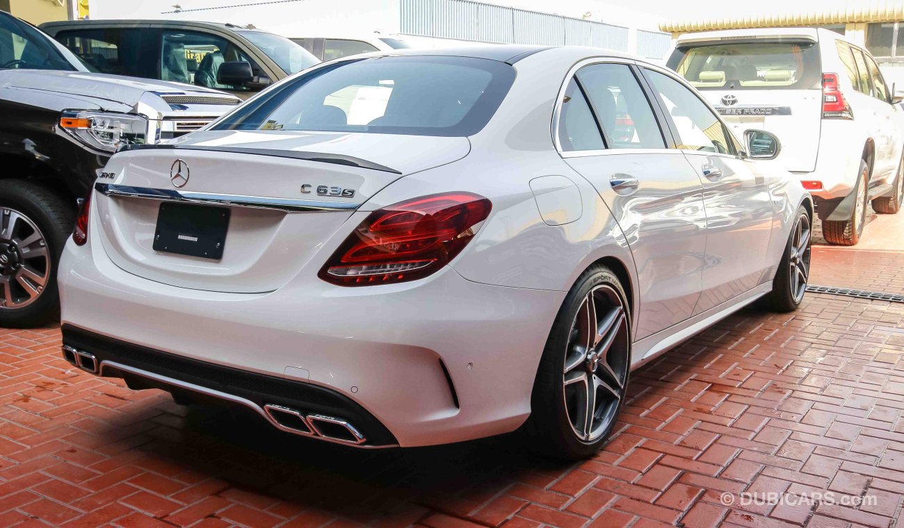 Mercedes-Benz C 63 AMG S