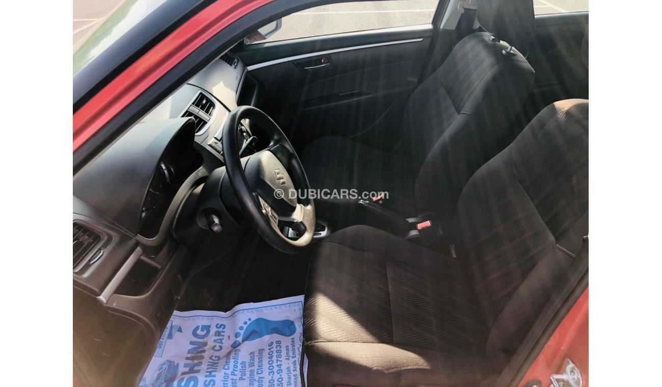 سوزوكي سويفت موديل 2015 خليجي حاله ممتازه من الداخل والخارج