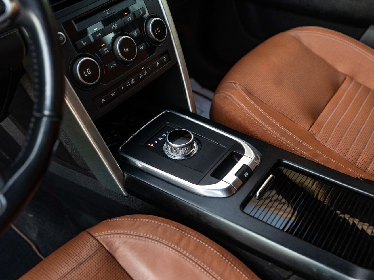 لاند روفر دسكفري سبورت HSE Luxury 2.0L