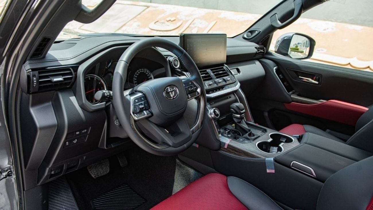 تويوتا لاند كروزر (LHD) TOYOTA LAND CRUISER 300 VXR 3.5P AT MY2025 – GREY