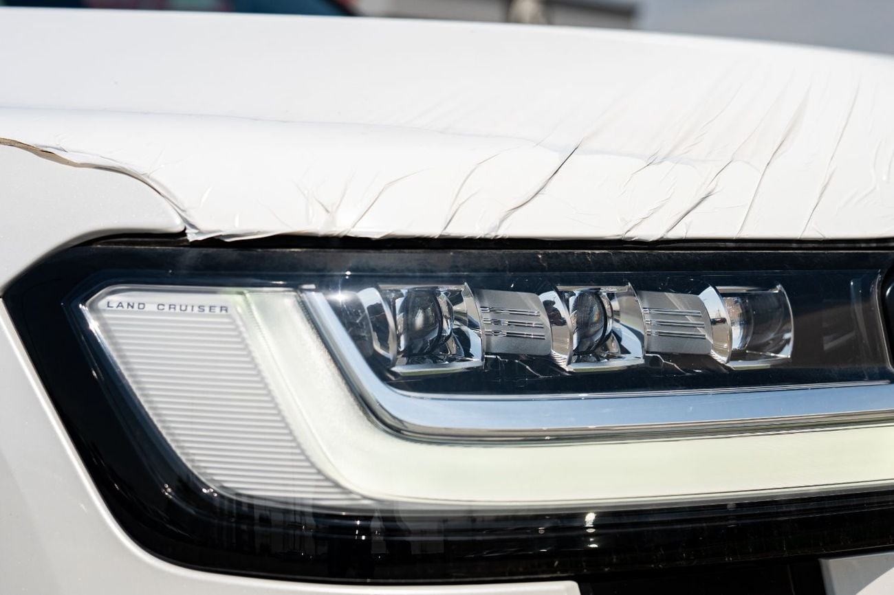 Toyota Land Cruiser Toyota Land Cruiser  VXR  3,3 L diesel 2025