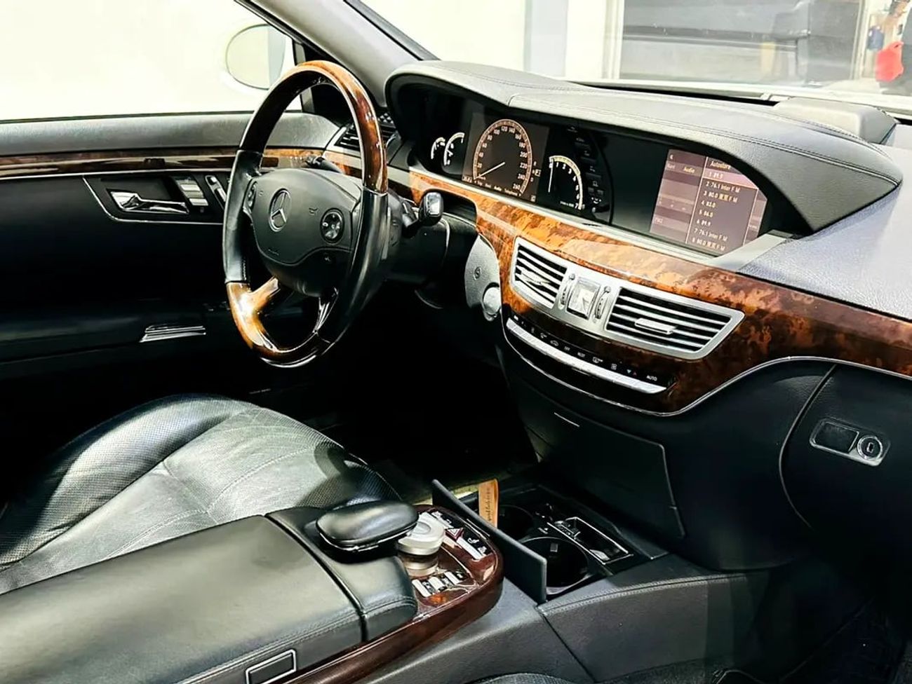 Mercedes-Benz S 550 MERCEDES S550 AMG 4 MATIC JAPANESE SPECS ORIGINAL PAINT MINT CONDITION