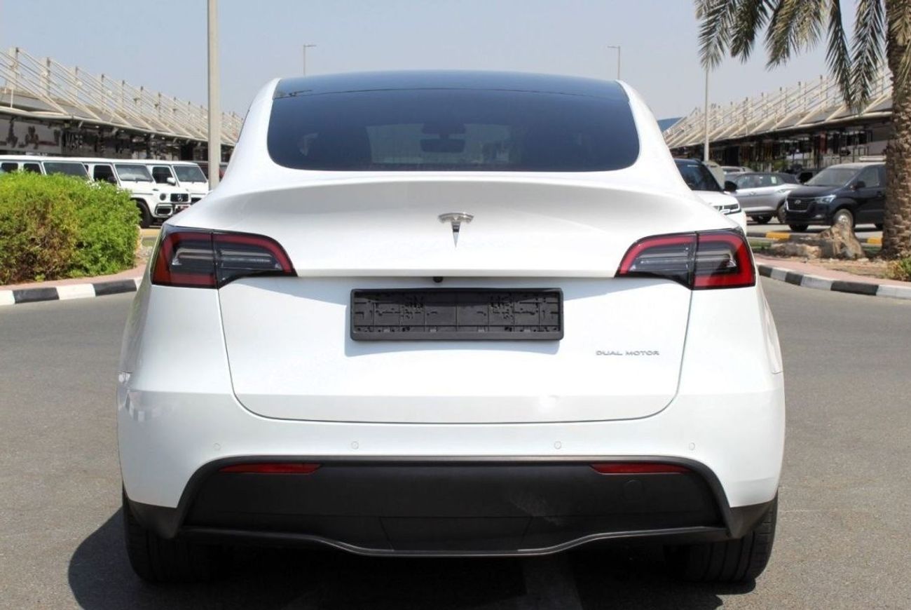 تسلا موديل Y TESLA MODEL Y LONG RANGE DUAL MOTOR 4WD 2022 GCC LOW MILEAGE SINGLE OWNER WITH 8 YEARS AGENCY WARRAN