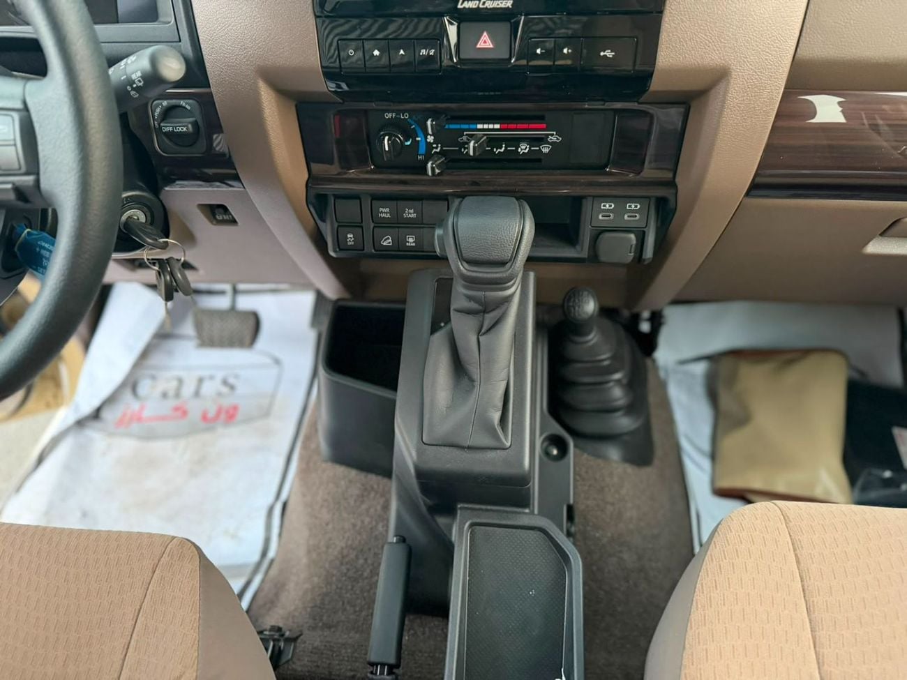 Toyota Land Cruiser 70 HT S- DLX