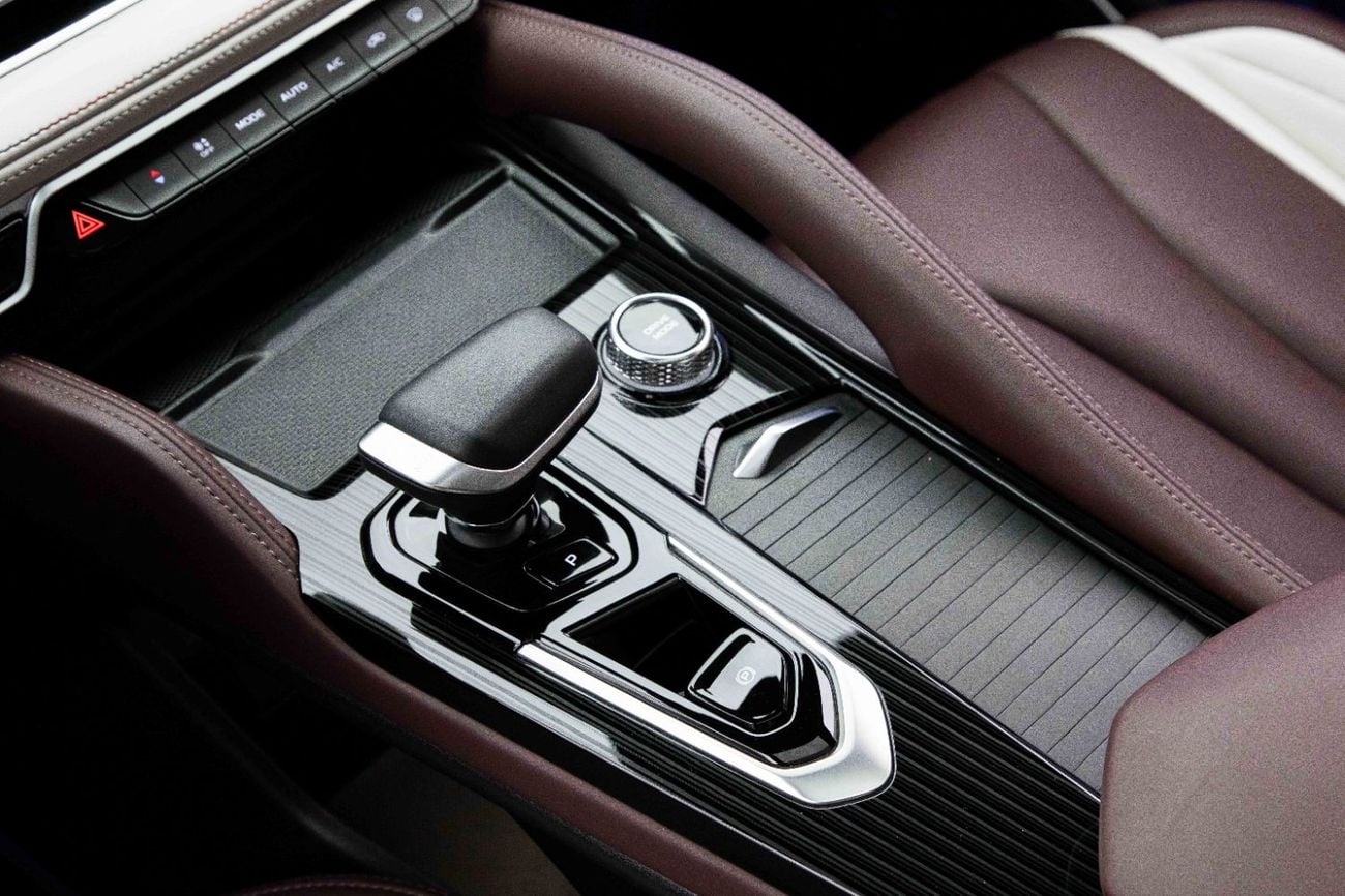 جيلي مونجارو Monjaro GF | 1,861 P.M | 0% Downpayment | AMAZING CONDITION GEELY WARRANTY!