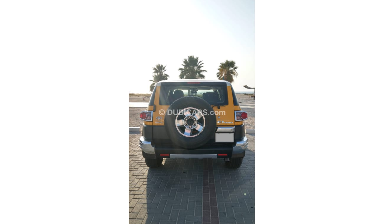 تويوتا إف جي كروزر Toyota FJ Cruiser - 2008, low mileage, Fantastic condition