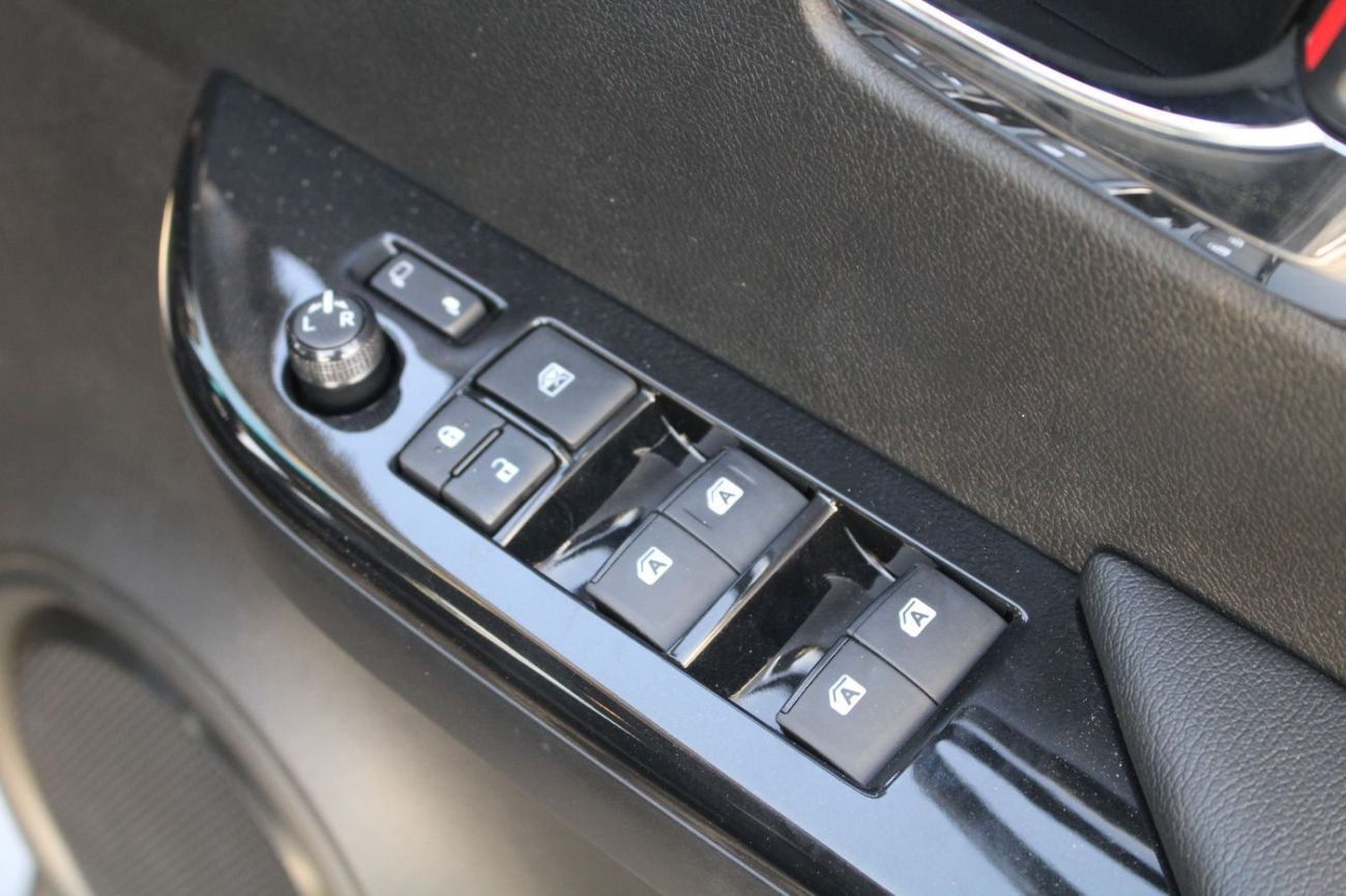 تويوتا هيلوكس TOYOTA HILUX 2.8L DIESEL DOUBLE CAB 4WD HIGH AUTO