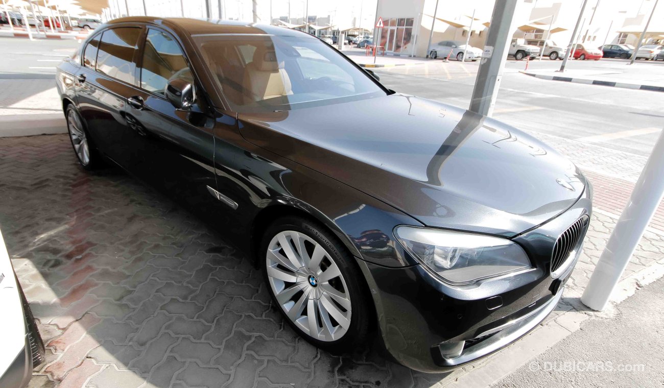 بي أم دبليو 750 li