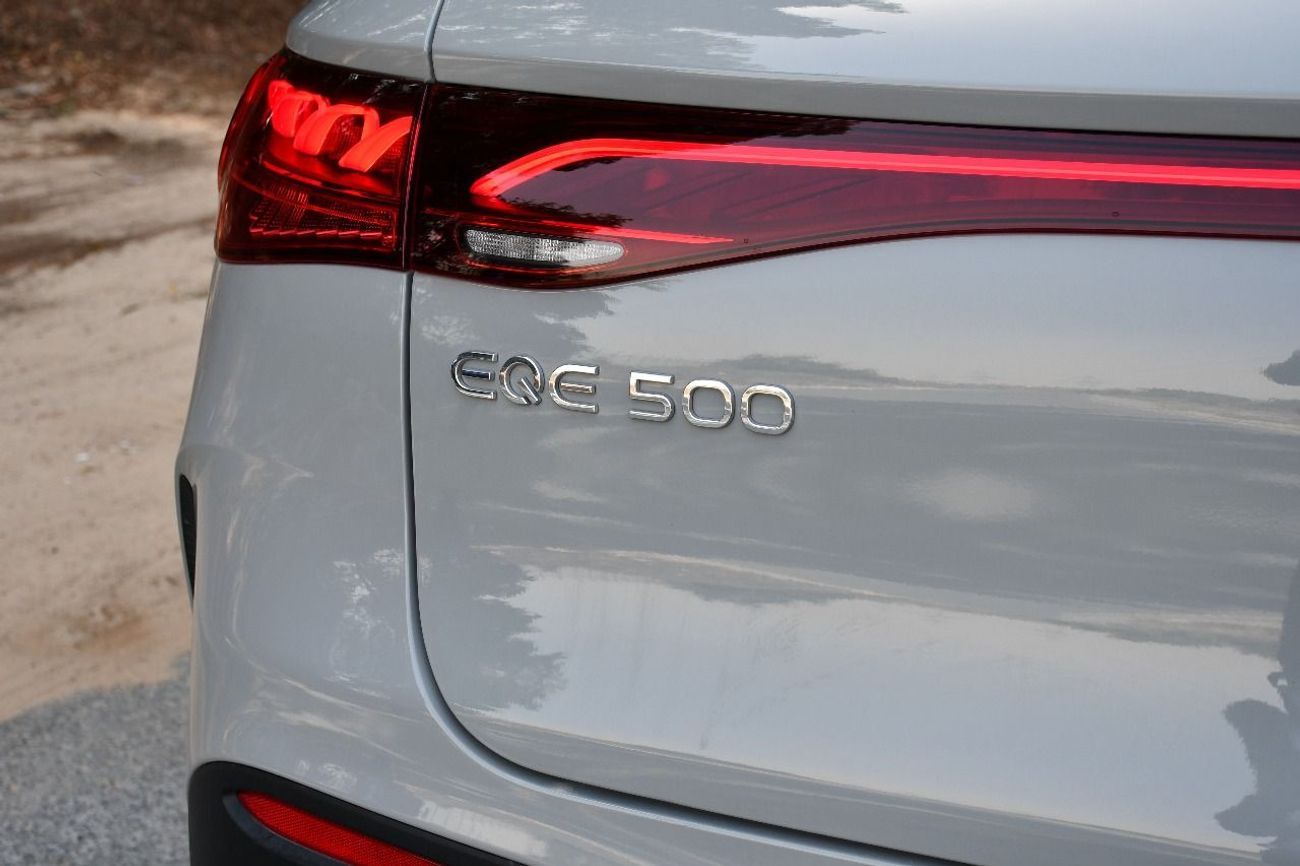 Mercedes-Benz EQE 500 MERCEDES BENZ EQE 500 2023 LOW KM GCC